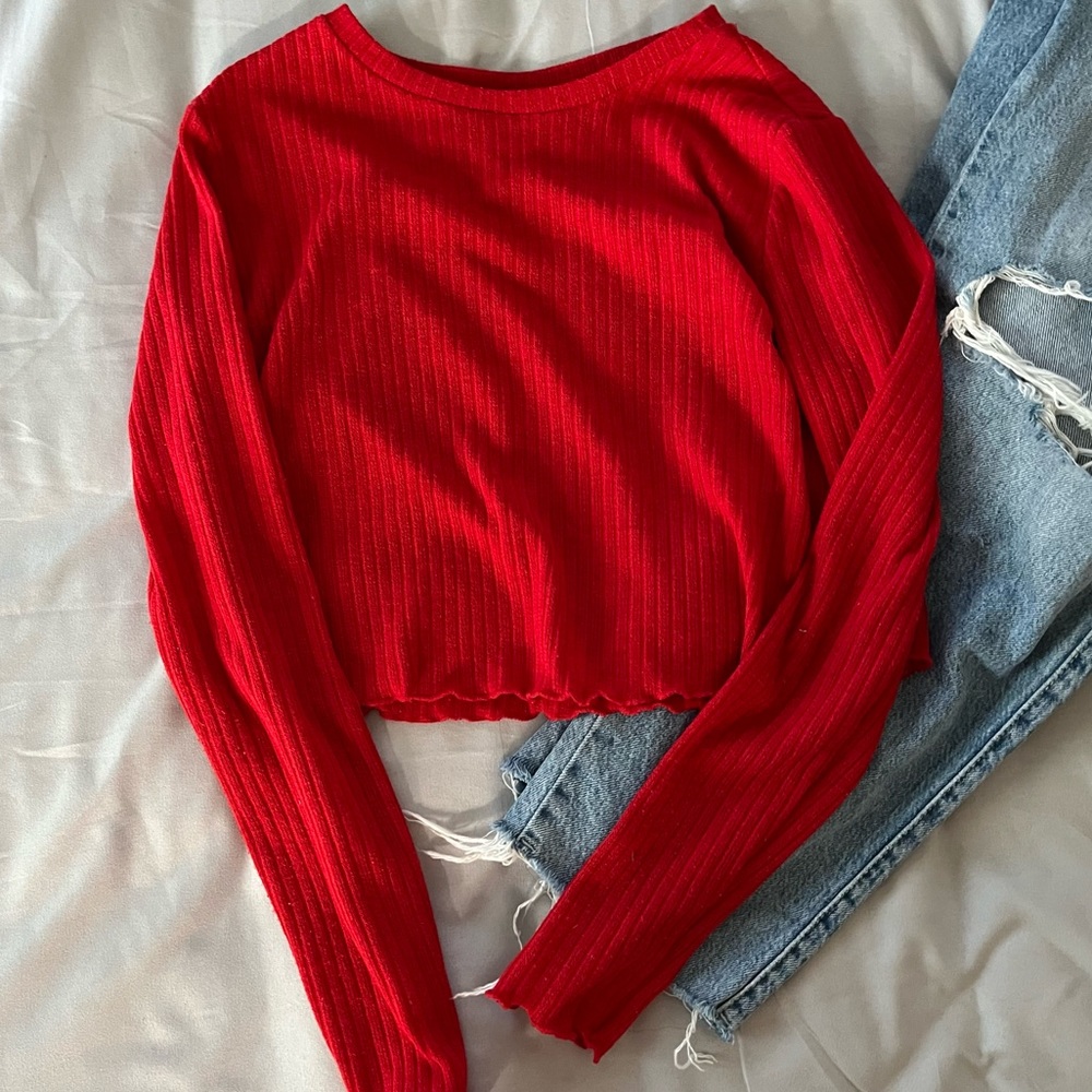Ribbed Long Sleeve Tee